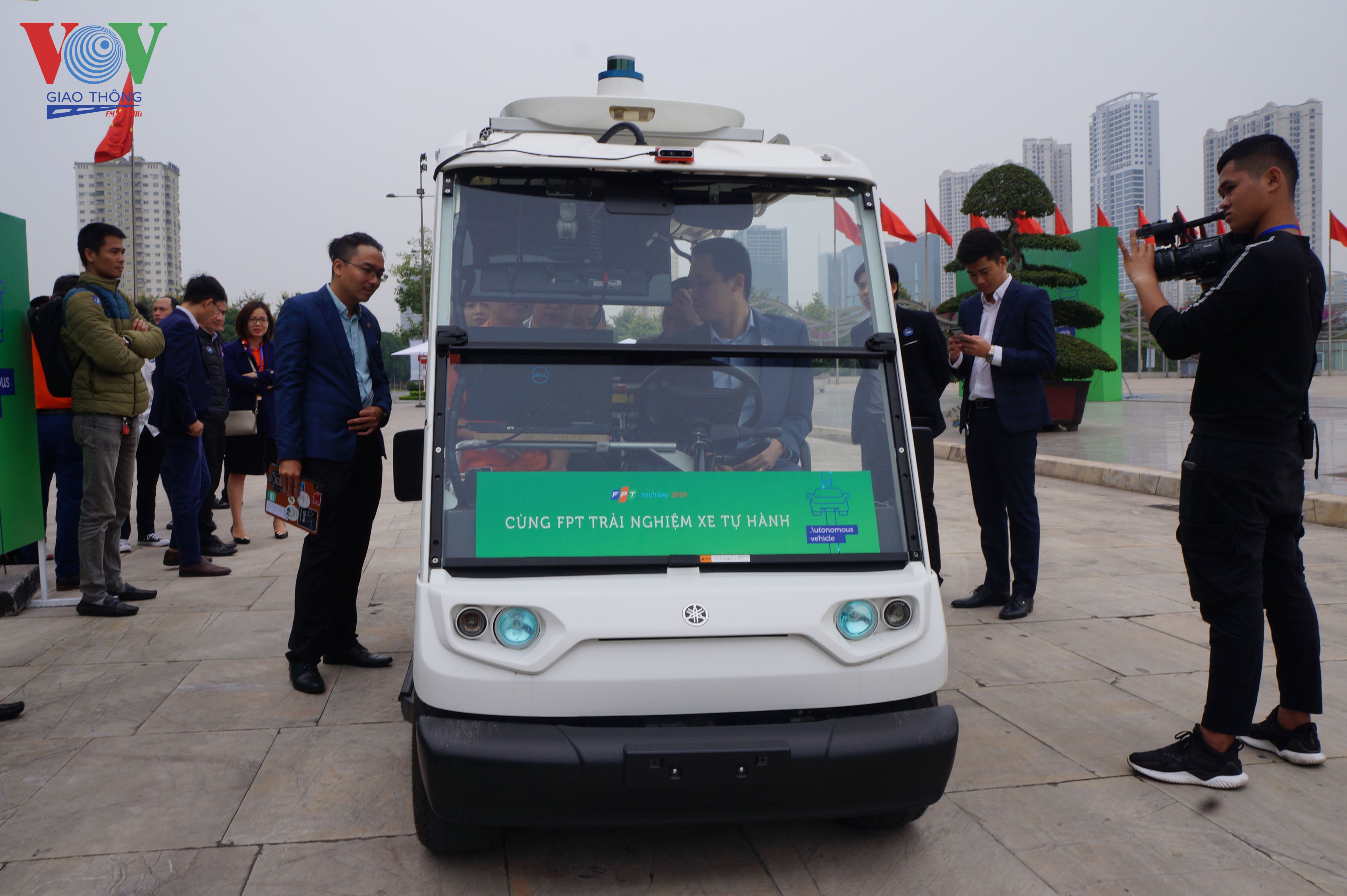 Xe tự hành công nghệ "made in Vietnam" là một trong những điểm nhấn tại sự kiện FPT Techday 2019 diễn ra sáng nay tại Hà Nội