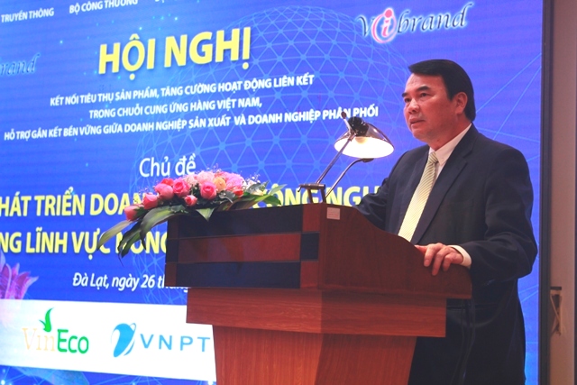 Đồng chí Phạm S, Phó Chủ tịch UBND tỉnh Lâm Đồng phát biểu tại Hội nghị