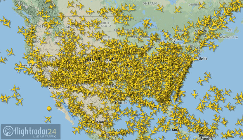 Bản đồ các chuyến bay theo thời gian thực thiết lập bởi Flightradar24 năm 2019