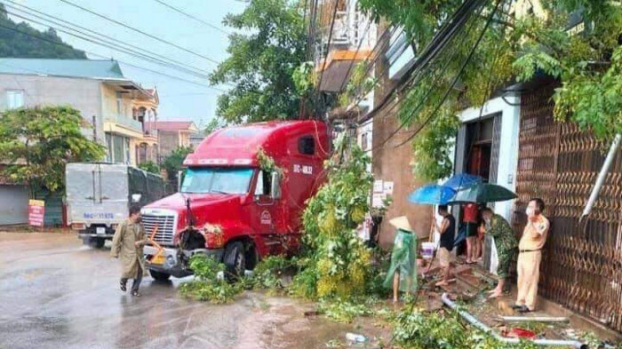 Hiện trường vụ tai nạn giao thông xảy ra hôm 1/9 tại Lạng Sơn, khiến 1 người bị thương nặng - Ảnh FB