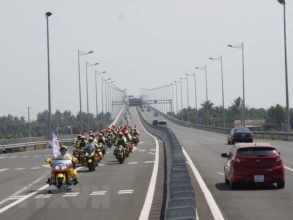 Dự án đường vành đai 4 Tp. Hồ Chí Minh có chiều dài 200km, đi qua địa giới hành chính của năm địa phương gồm Bà Rịa - Vũng Tàu, Đồng Nai, Bình Dương, Tp. Hồ Chí Minh và Long An. Ảnh minh họa: TTXVN
