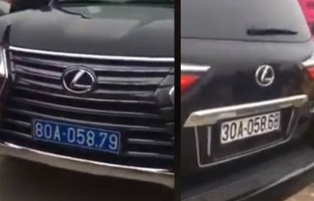 Xe Lexus đầu đeo biển xanh, đuôi đeo biển trắng trong đoạn clip