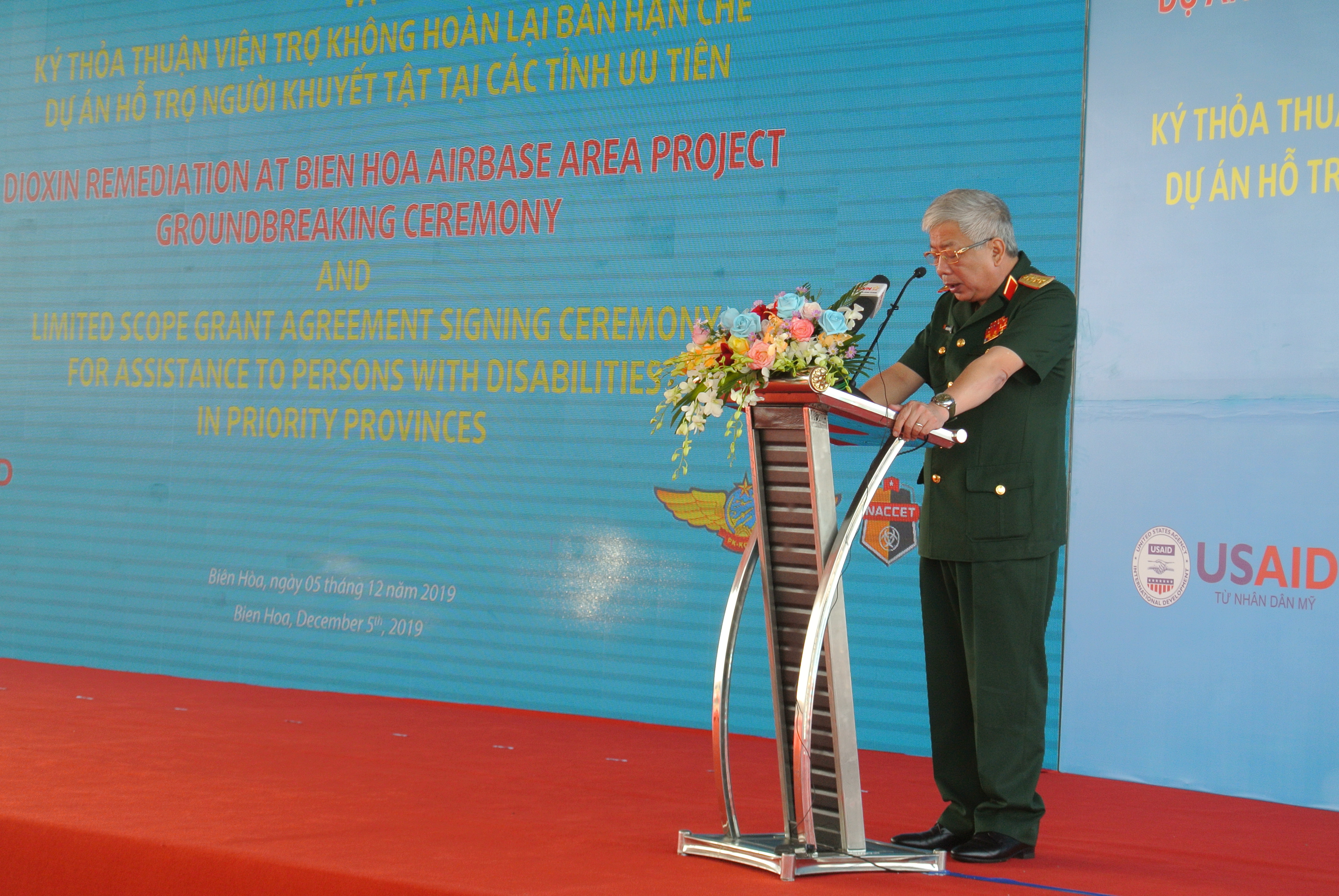 Thượng tướng Nguyễn Chí Vịnh-Thứ trưởng Bộ Quốc Phòng phát biểu tại buổi lễ