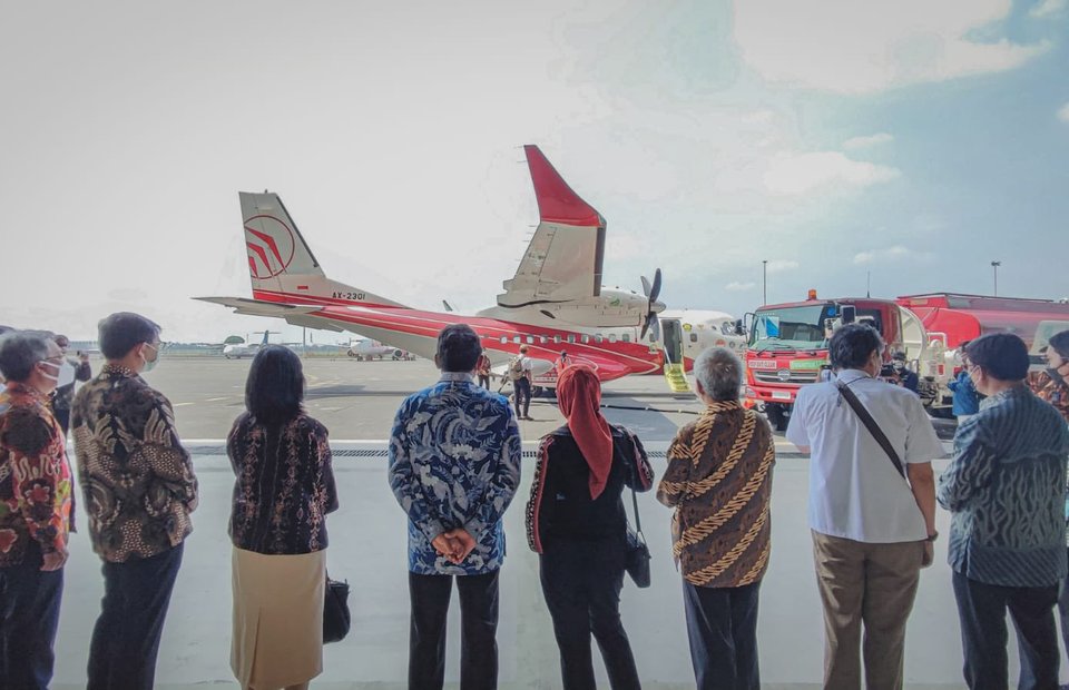 Chiếc vận tải cơ CN-235 đã bay hơn 100km, từ thủ đô Jakarta đến thành phố Bandung bằng nhiên liệu mới Bioavtur - Ảnh Dirgantara Indonesia