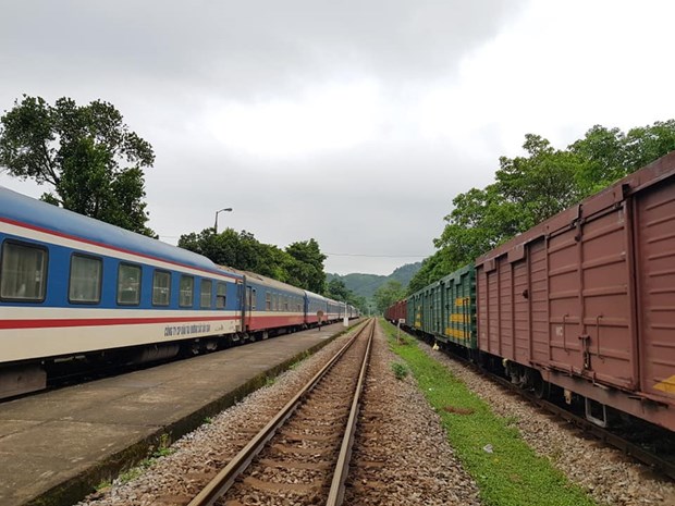 Vận tải hàng hóa đường sắt đã hỗ trợ về doanh thu cho Tổng công ty Đường sắt Việt Nam. (Ảnh: CTV/Vietnam+)