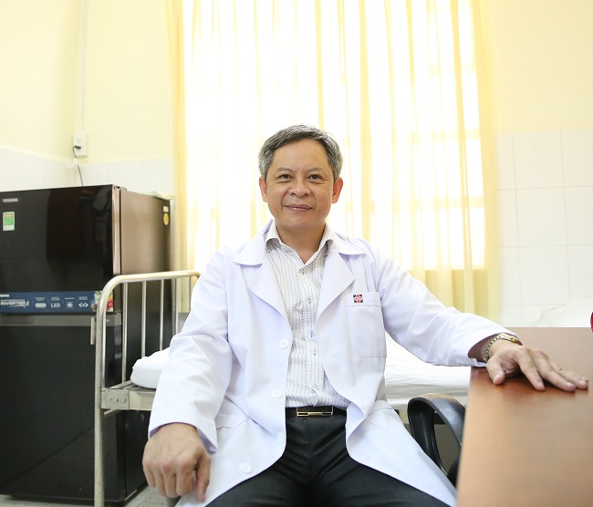 Tiến sĩ – Bác sĩ Tăng Hà Nam Anh từ Bệnh viện Nguyễn Tri Phương TPHCM.