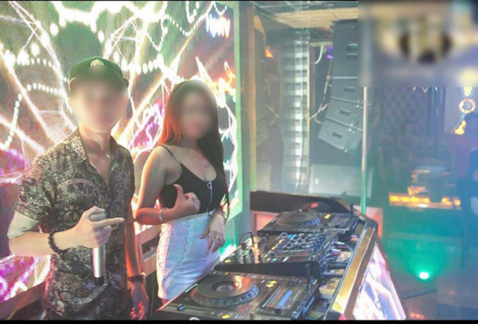 Được biết, Vũ Thị Quỳnh Trang (19 tuổi) làm nghề DJ nhạc cho một số quán Bar tại Hà Nội.