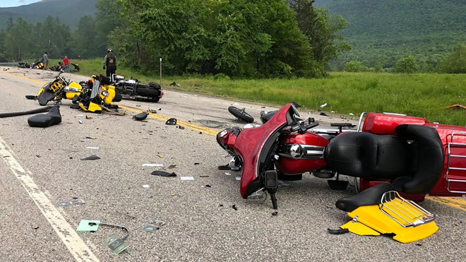 7 người thiệt mạng trong tai nạn kinh hoàng tại New Hampshire, Anh. Ảnh: thedrive.