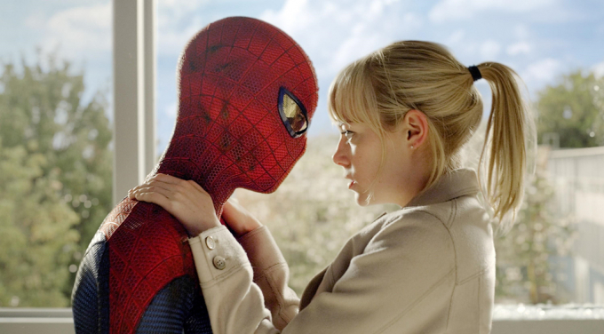 Emma Stone từng vào vai Gwen Stacy, bạn gái của Người Nhện Peter Parker trong 2 phần phim Amazing Spider-Man vào các năm 2012 và 2014. Năm 2017, cô đạt giải Oscar cho vai nữ chính trong phim La La Land. Ảnh: Wired.