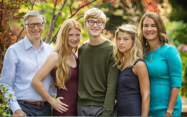 Gia đình tỷ phú Bill Gates