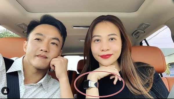  Có duy nhất 2 chiếc đồng hồ Đàm Thu Trang thường xuyên thay đổi