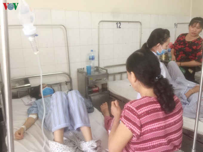 Bệnh nhân mắc sốt xuất huyết nằm điều trị tại Bệnh viện Bệnh Nhiệt đới Trung ương. 