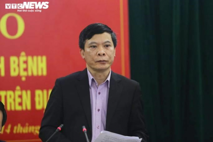 Ông Nguyễn Thanh Hải - Giám đốc Sở Y tế tỉnh Vĩnh Phúc cung cấp thông tin tại buổi họp báo.
