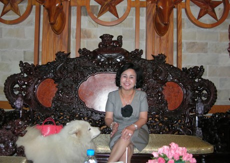 Khoảng những năm đầu thế kỷ 21, bà Phạm Thị Diệu Hiền được nhiều người biết đến như một đại gia thủy sản.