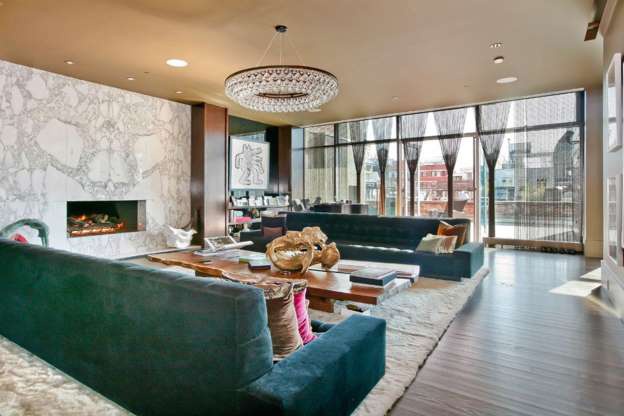 Năm 2010, nữ ca sĩ Alicia Keys đã chi gần 12,8 triệu USD để sở hữu một căn penthouse sang trọng, nằm ở khu Soho, thành phố New York. Ảnh: Sotheby.