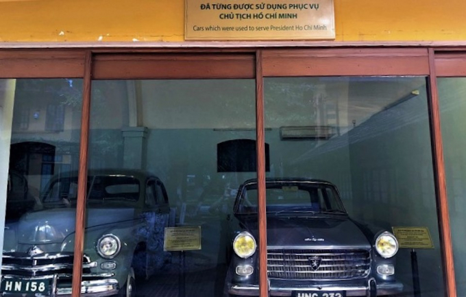 Trong số những chiếc xe ô tô từng được sử dụng để phục vụ Bác, 3 chiếc đang được trưng bày trong Khu di tích Chủ tịch Hồ Chí Minh.