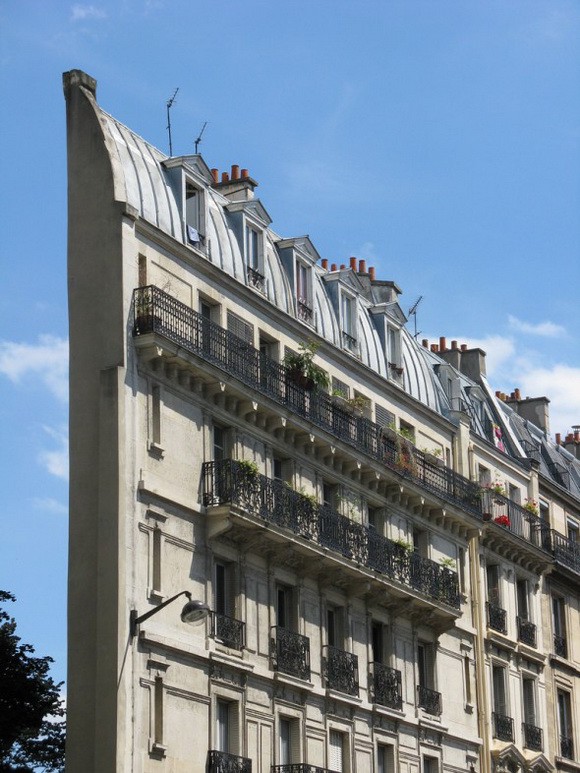 Haussmann là tòa nhà mỏng dính nổi tiếng nhất thủ đô Paris (Pháp).