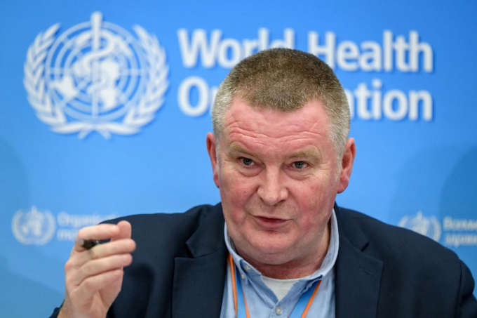 Ông Mike Ryan, người đứng đầu chương trình khẩn cấp của Tổ chức Y tế Thế giới (Ảnh: AFP)