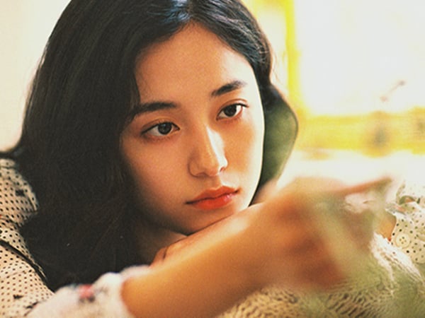 Người đàn ông luôn trốn biệt tăm khi người mình yêu cần thì chứng tỏ anh ta không xứng đáng có mặt trong đời bạn thêm phút giây nào nữa - Ảnh minh họa: Internet