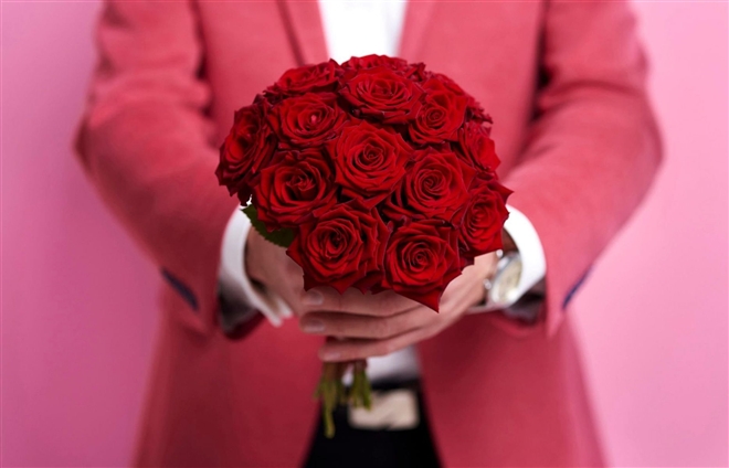 Hoa hồng thể hiện tình yêu mãnh liệt bạn sẽ lấy được trái tim nàng trong ngày 8/3.