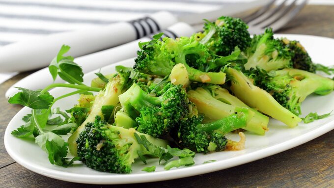 Bông cải xanh vừa giúp giảm cân còn cải thiện làn da, giàu protein.