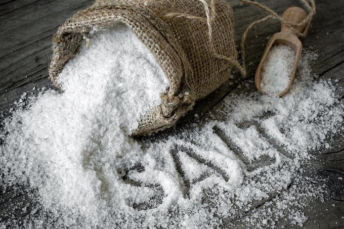 Đồ ăn nhiều muối không có lợi cho người tăng huyết áp