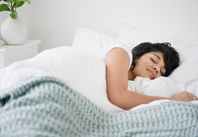 Những thói quen ngủ lành mạnh giúp bạn tăng tuổi thọ.