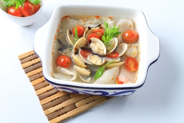  Món ăn ngày Gia đình Việt Nam sẽ thêm lạ miệng khi kết hợp nghêu làm nguyên liệu nấu canh chua - Ảnh minh họa: Internet