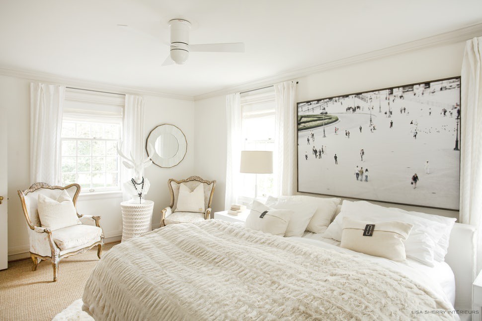  Lớp rèm vải cotton màu đảm bảo nhiệm vụ giữ được tính riêng tư cho căn phòng ngủ của bạn.