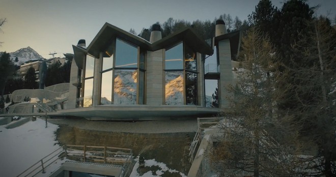  Biệt thự The Lonsdaleite, nằm tại khu nghỉ dưỡng kết hợp trượt tuyết St. Moritz ở Thụy Sỹ còn được mệnh danh là 