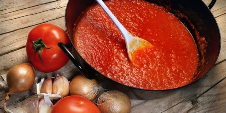  Cà chua nấu chín giúp hấp thu dưỡng chất vào cơ thể nhiều hơn - Ảnh: Internet