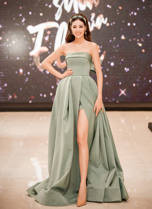  Stylist 8X khen ngợi hoa hậu Khánh Vân: 