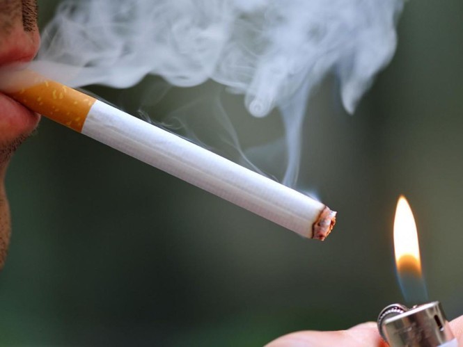  Khói thuốc lá cũng chứa một lượng lớn formandehyde. Do đó, cần phải hạn chế tối đa việc hút thuốc trong nhà. Ảnh minh họa: Internet
