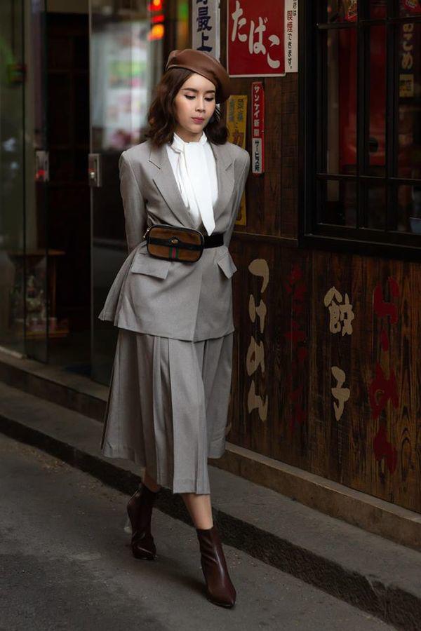  Chiếc belt-bag của Gucci cũng may mắn có mặt trong tủ đồ thời trang của Lưu Hương Giang.