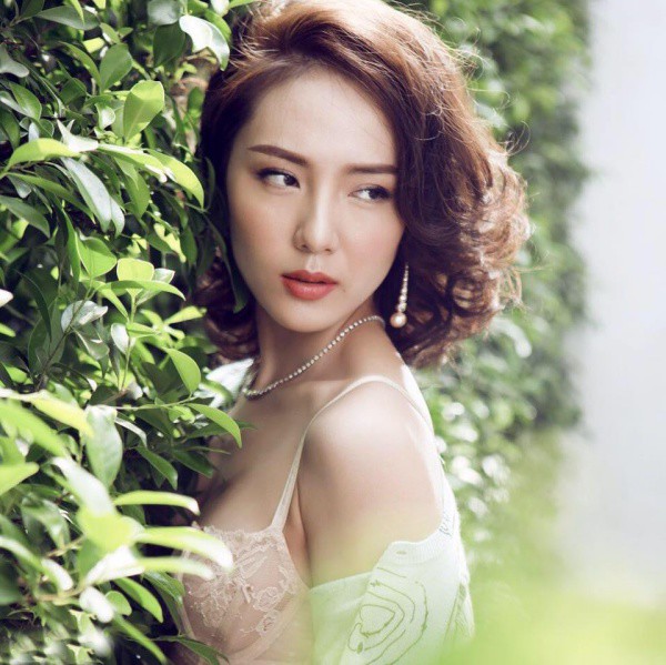  Ở tuổi 36, Phương Linh sở hữu sự chín chắn, quyến rũ đầy cuốn hút.
