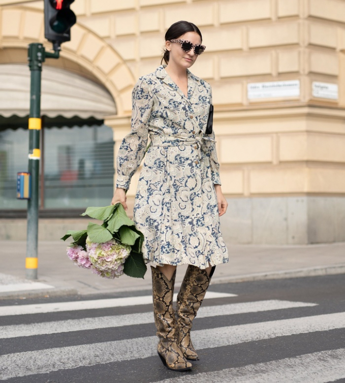 3-dress-skirt-boots-outfit-combinations-163327915
