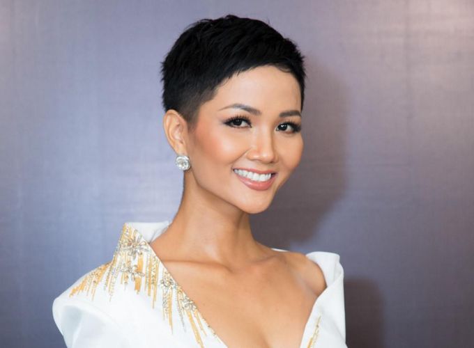 H'hen Nie là cô Hoa Hậu duy nhất trong showbiz Việt sở hữu mái tóc tém - Ảnh: Internet