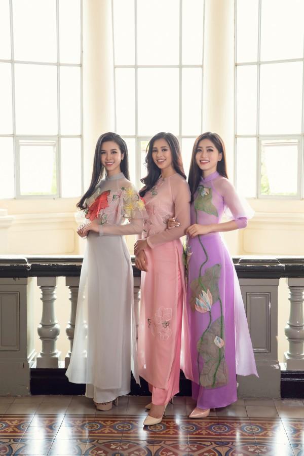 Đây là bộ ảnh xuân đầu tiên của 3 cô gái đạt ngôi vị cao nhất tại cuộc thi Hoa hậu Việt Nam 2018. Ảnh: Internet
