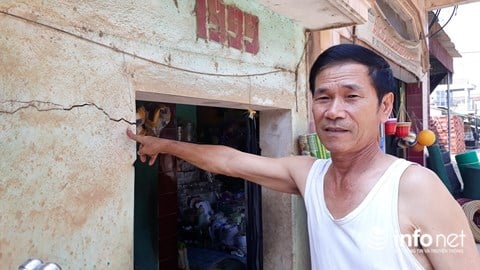 Ông Nguyễn Hữu Thuận cho biết, nhà hư hỏng nhiều nên gia đình cũng tự sửa chữa.
