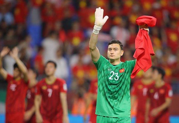  Đội tuyển Việt Nam ngẩng cao đầu rời Asian Cup 2019.