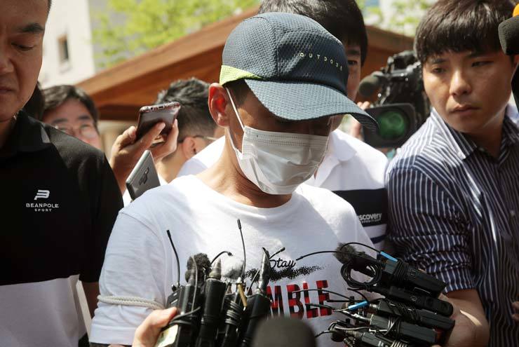   Người chồng Hàn Quốc trình diện trước tòa ngày 8/7 sau vụ bạo hành cô dâu Việt. (Ảnh: Yonhap)