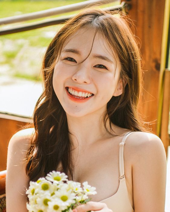 Trong cuộc sống này, tuổi Dậu cũng là con giáp được trời ban nhiều phước lành, làm gì cũng có quý nhân phù trợ, những lúc khó khăn sóng gió đều vượt qua một cách ngoạn mục - Ảnh minh họa: Internet