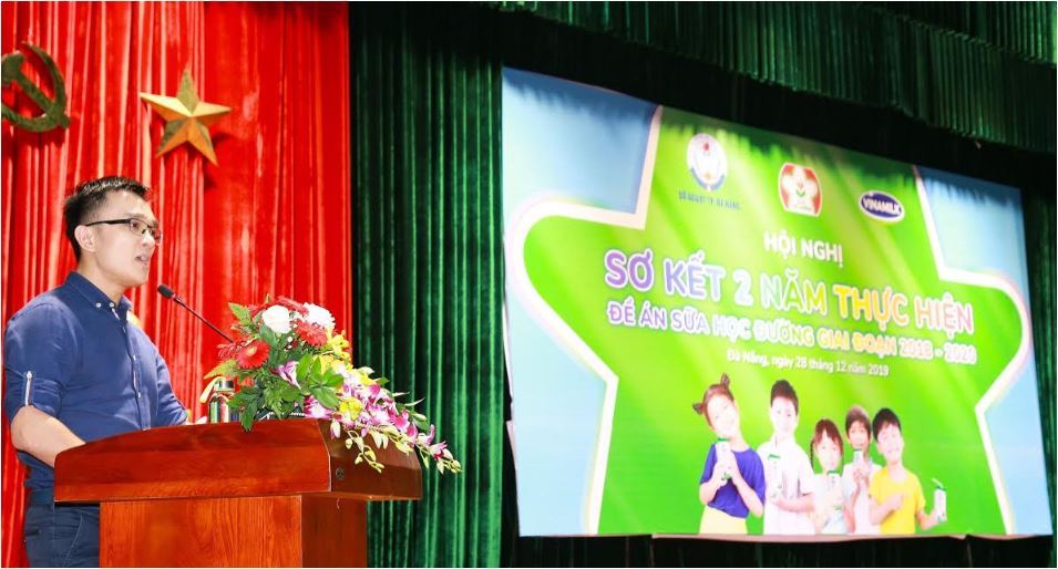   Ông Nguyễn Quang Thái, Giám đốc Phát triển Hoạt động Cộng đồng Vinamilk mong muốn ngày càng nhiều trẻ em Đà Nẵng được thụ hưởng chương trình Sữa học đường
