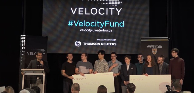  Kiên và đồng đội giành giải Nhất cuộc thi “Velocity Fund 5K”.