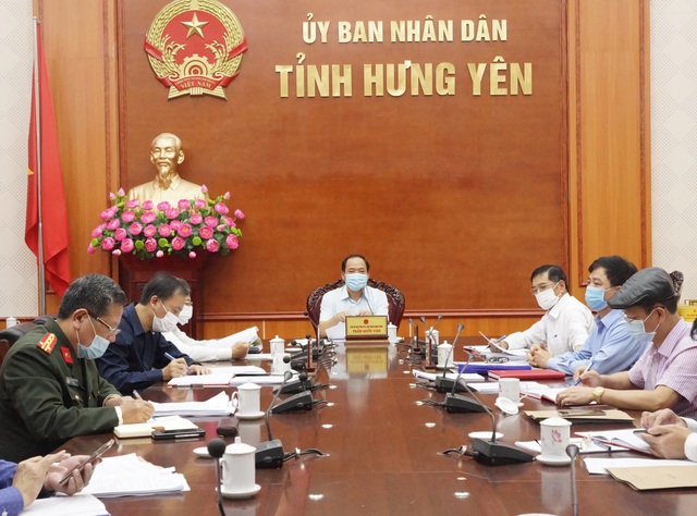  Toàn cảnh phiên họp thành viên UBND tỉnh Hưng Yên và Ban chỉ đạo tỉnh về công tác phòng, chống dịch Covid-19 (Ảnh: Duy Tùng).