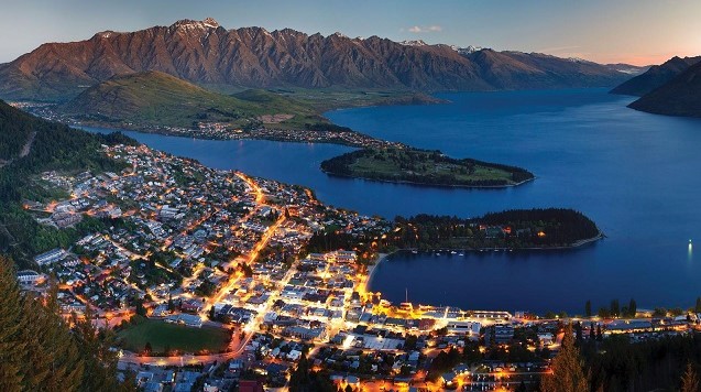  3. New Zealand (GDP 41.600 USD): New Zealand là một quốc đảo gồn 600 hòn đảo lớn nhỏ, nằm ở tây nam Thái Bình Dương, gần Australia. Những năm gần đây, quốc đảo này trở thành trung tâm công nghệ của thế giới, đồng thời cũng phát triển du lịch mạnh mẽ, thay đổi cuộc sống của người dân.