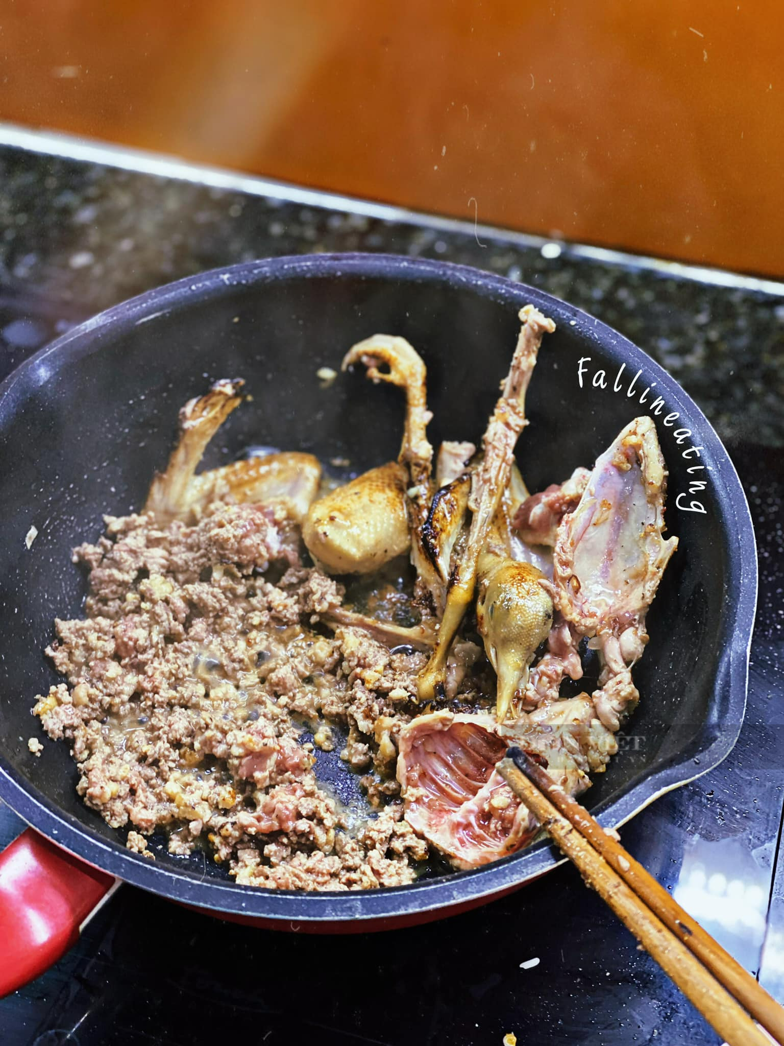 Cách nấu lẩu cháo chim bồ câu Xào thịt lên vừa thơm vừa đậm đà ngon