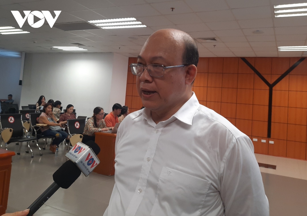  PGS.TS Huỳnh Quyết Thắng, Hiệu trưởng Trường ĐH Bách khoa Hà Nội cho rằng việc tăng học phí cần có lộ trình phù hợp.