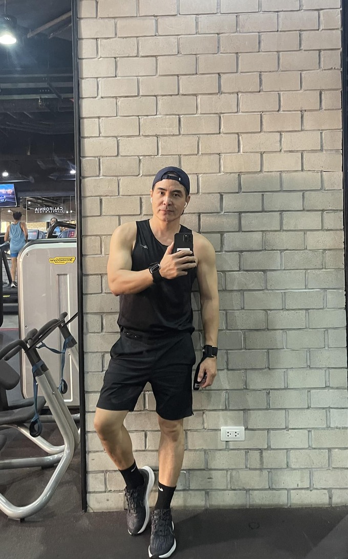  Diễn viên Trung Dũng được biết đến với ngoại hình chuẩn men.