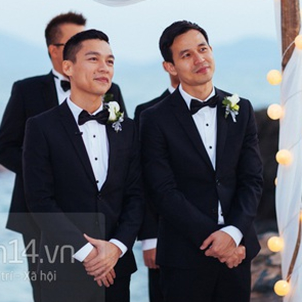 NTK Adrian Anh Tuấn và doanh nhân Sơn Đoàn trong hôn lễ cách đây 5 năm.
